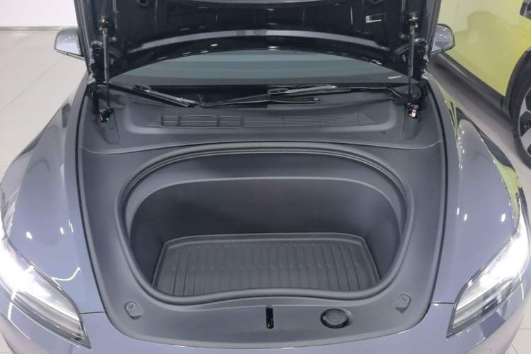 Used Tesla Model 3 2023 Rear-Wheel-Drive Version Engine Bay