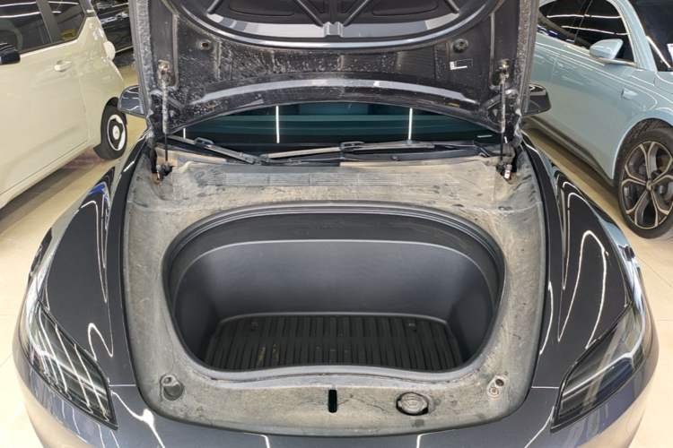 Used Tesla Model 3 2023 Rear-Wheel-Drive Version Engine Bay
