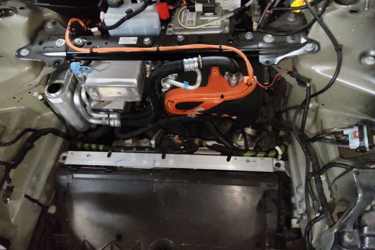 Used Tesla Model 3 2023 Rear-Wheel-Drive Version Engine Bay