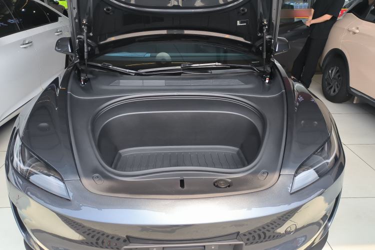 Used Tesla Model 3 2023 Rear-Wheel-Drive Version Engine Bay