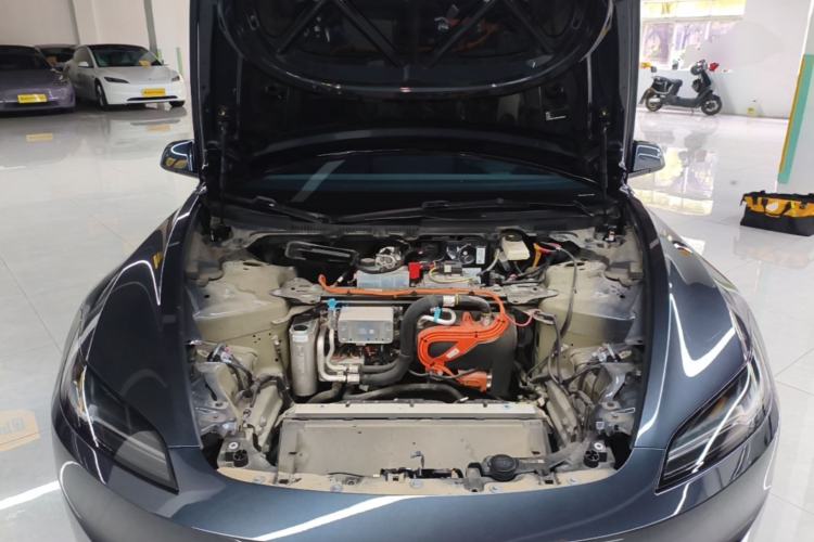 Used Tesla Model 3 2023 Rear-Wheel-Drive Version Engine Bay