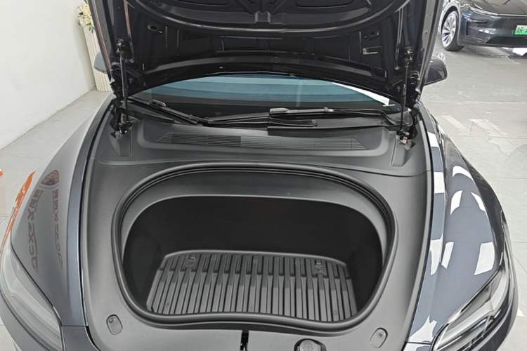 Used Tesla Model 3 2023 Rear-Wheel-Drive Version Engine Bay