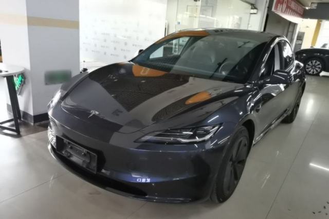 Used Tesla Model 3 2023 Rear-Wheel-Drive Version