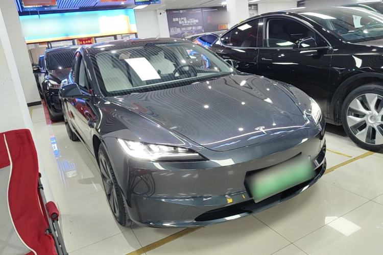 Used Tesla Model 3 2023 Rear-Wheel-Drive Version Exterior 1