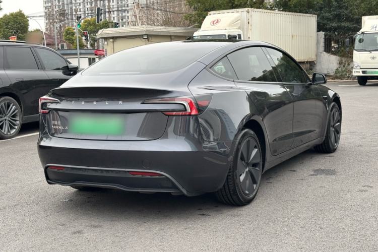 Used Tesla Model 3 2023 Rear-Wheel-Drive Version Exterior 1