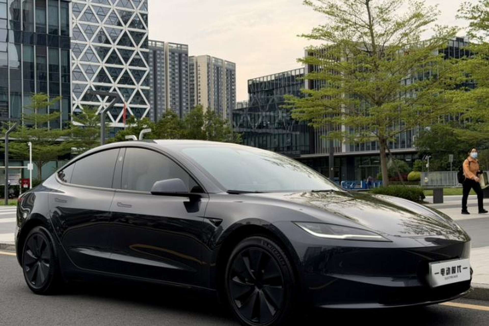 Used Tesla Model 3 2023 Long-Range All-Wheel-Drive Version Exterior 1