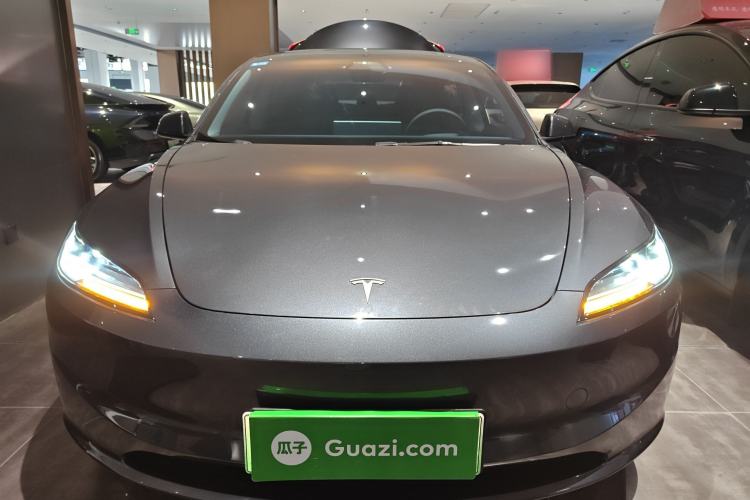 Used Tesla Model 3 2023 Rear-Wheel-Drive Version Exterior 1