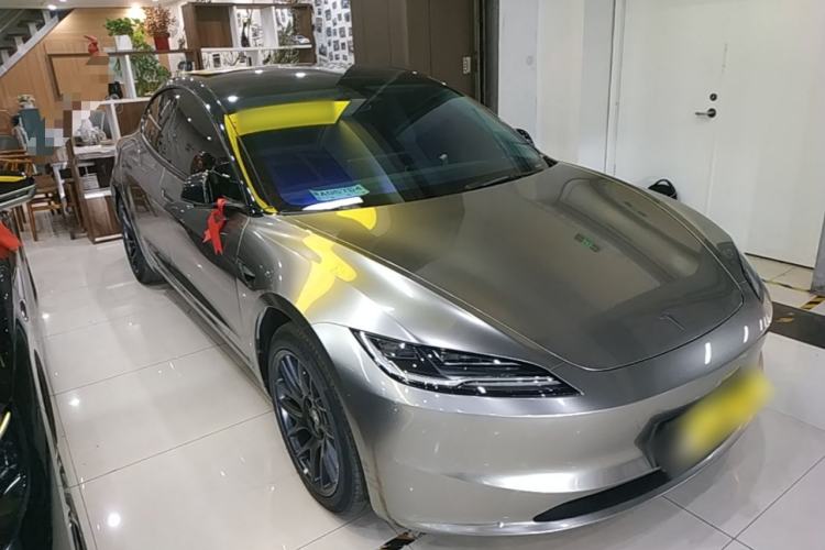 Used Tesla Model 3 2023 Rear-Wheel-Drive Version Exterior 1