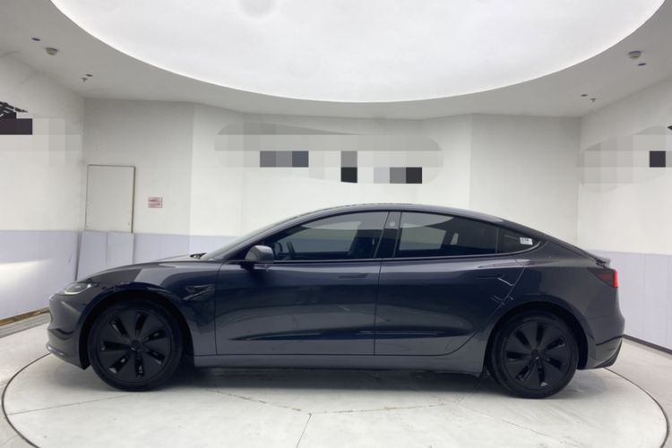 Used Tesla Model 3 2023 Rear-Wheel-Drive Version Exterior 1