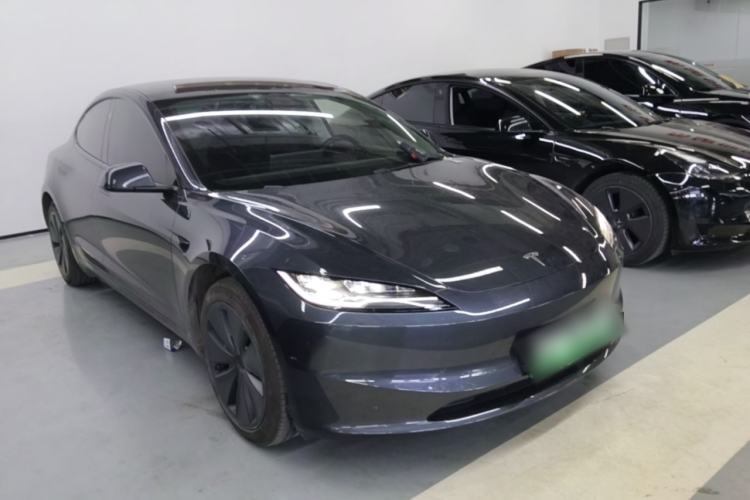 Used Tesla Model 3 2023 Rear-Wheel-Drive Version Exterior 1