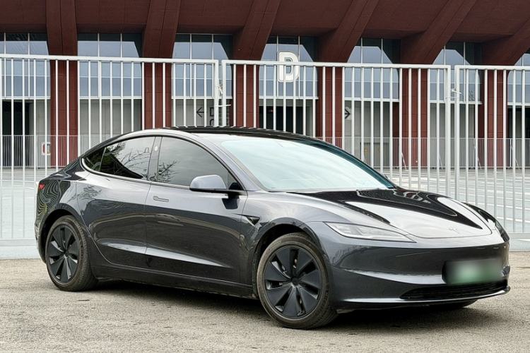 Used Tesla Model 3 2023 Rear-Wheel-Drive Version Exterior 1
