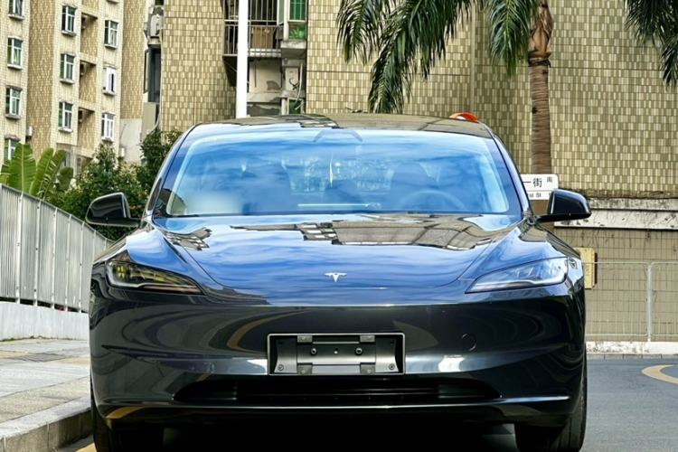 Used Tesla Model 3 2023 Rear-Wheel-Drive Version Exterior 1