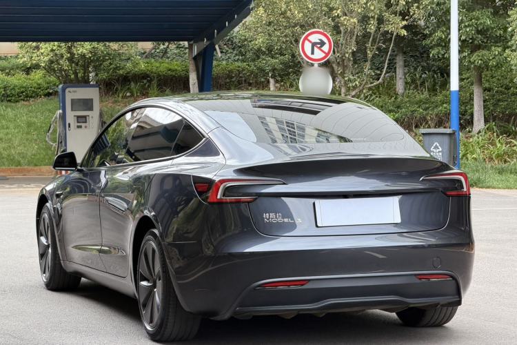 Used Tesla Model 3 2023 Rear-Wheel-Drive Version Exterior 10