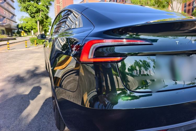 Used Tesla Model 3 2023 Rear-Wheel-Drive Version Exterior 10