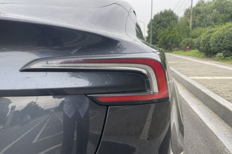 Used Tesla Model 3 2023 Rear-Wheel-Drive Version Exterior 11