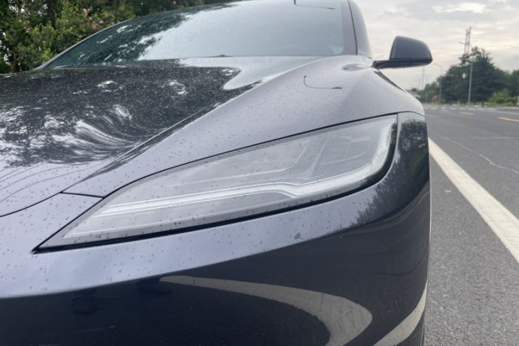 Used Tesla Model 3 2023 Rear-Wheel-Drive Version Exterior 12