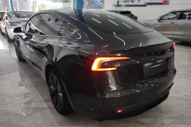 Used Tesla Model 3 2023 Long-Range All-Wheel-Drive Version Exterior 2