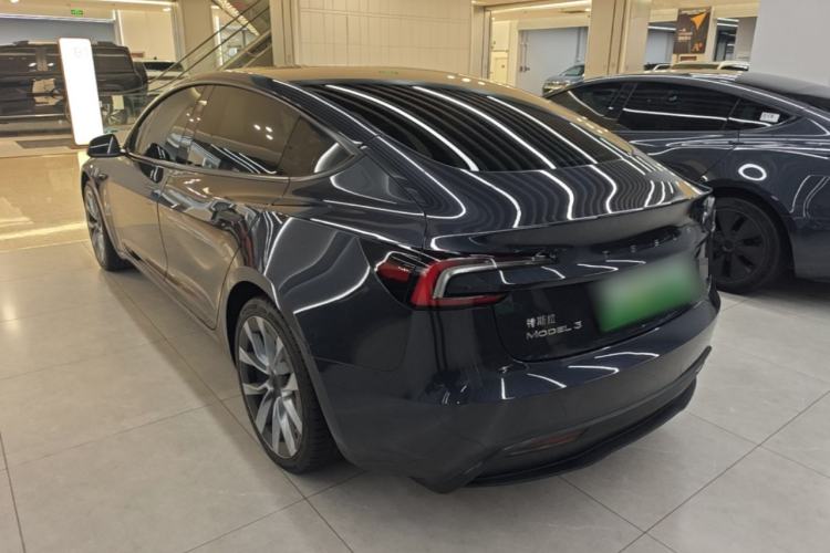 Used Tesla Model 3 2023 Rear-Wheel-Drive Version Exterior 2
