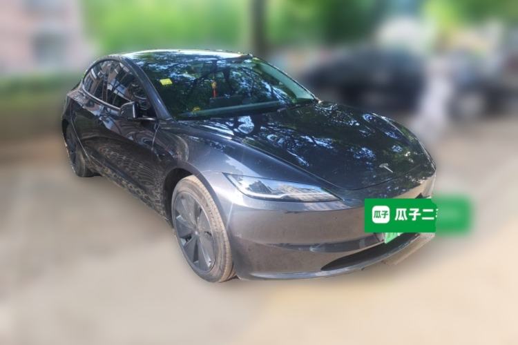 Used Tesla Model 3 2023 Long-Range All-Wheel-Drive Version Exterior 2