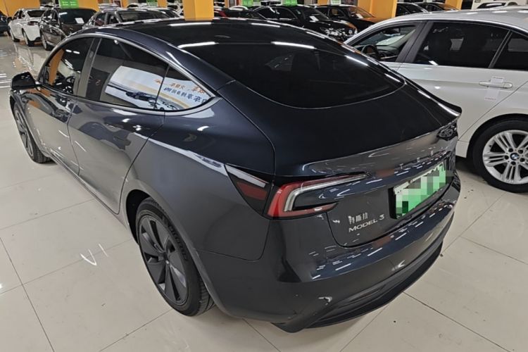 Used Tesla Model 3 2023 Rear-Wheel-Drive Version Exterior 2
