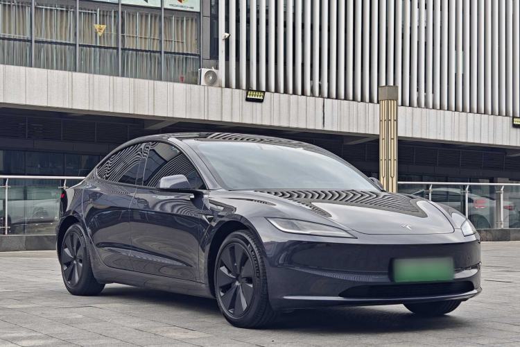 Used Tesla Model 3 2023 Rear-Wheel-Drive Version Exterior 2
