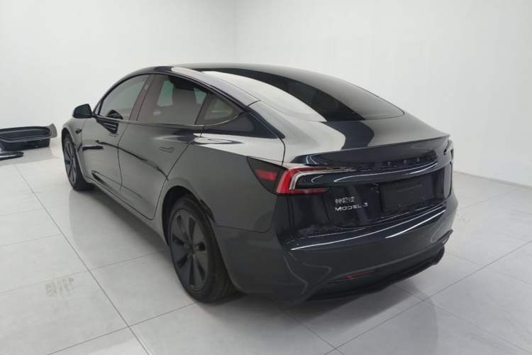 Used Tesla Model 3 2023 Long-Range All-Wheel-Drive Version Exterior 2