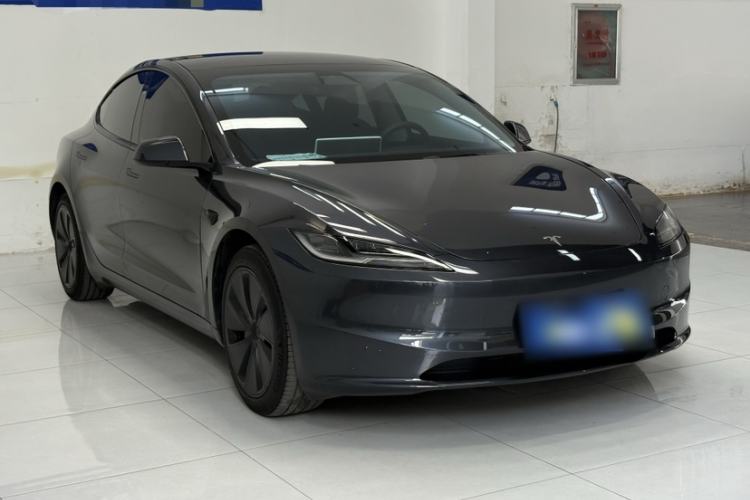 Used Tesla Model 3 2023 Rear-Wheel-Drive Version Exterior 2