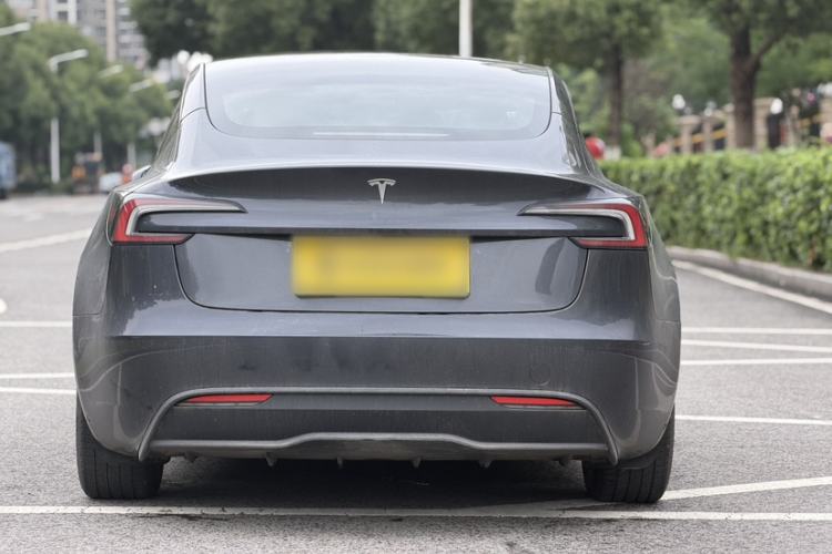 Used Tesla Model 3 2023 Rear-Wheel-Drive Version Exterior 2