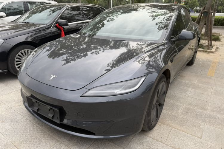 Used Tesla Model 3 2023 Long-Range All-Wheel-Drive Version Exterior 2