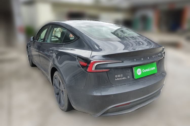 Used Tesla Model 3 2023 Rear-Wheel-Drive Version Exterior 3