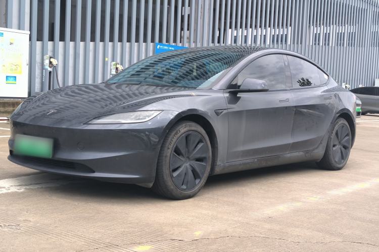 Used Tesla Model 3 2023 Rear-Wheel-Drive Version Exterior 3