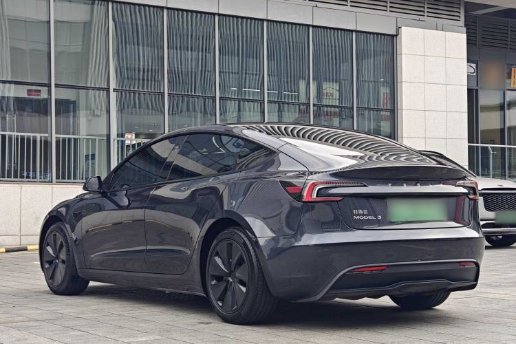 Used Tesla Model 3 2023 Rear-Wheel-Drive Version Exterior 3