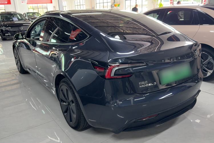 Used Tesla Model 3 2023 Rear-Wheel-Drive Version Exterior 3