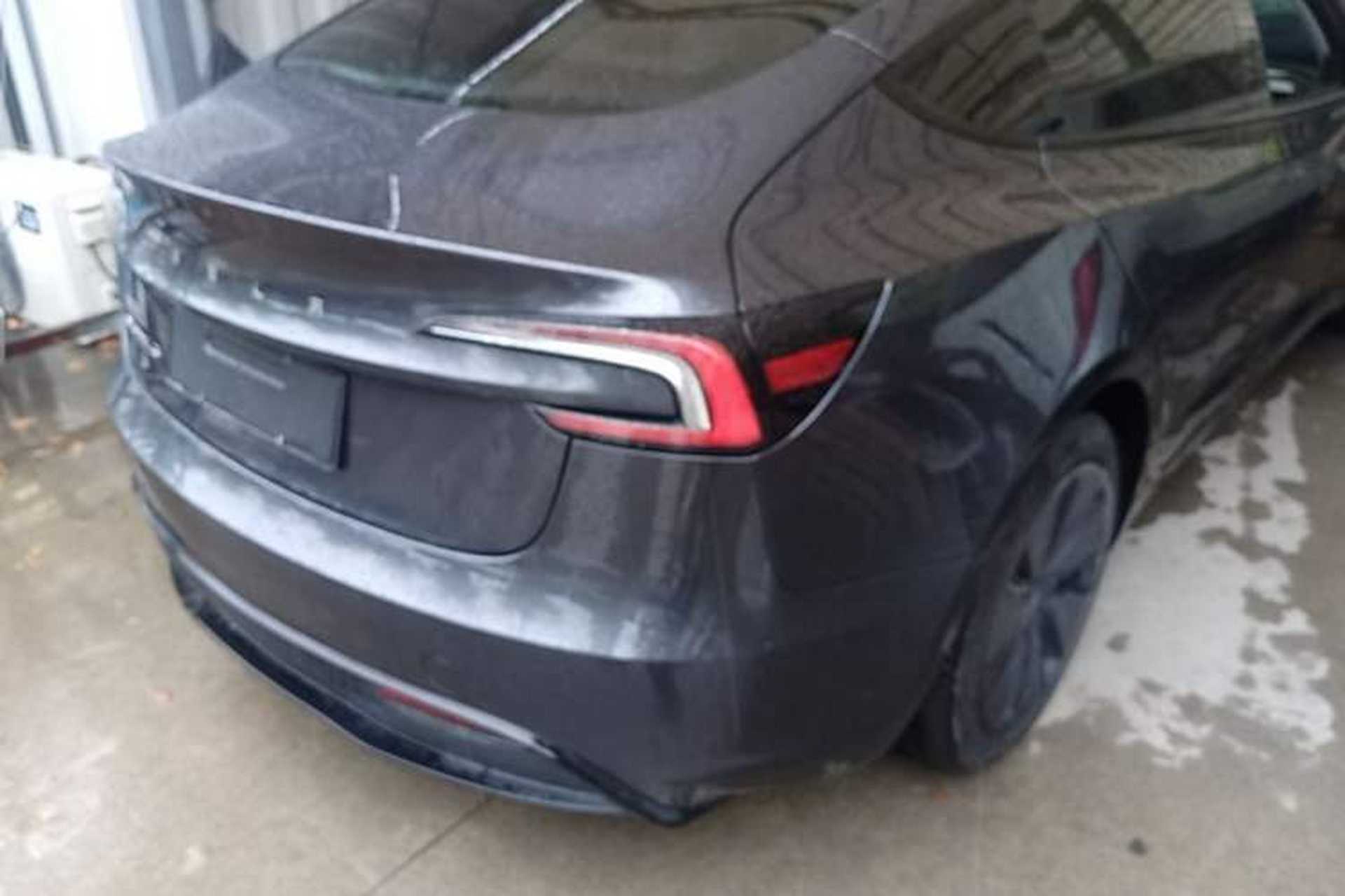 Used Tesla Model 3 2023 Rear-Wheel-Drive Version Exterior 3
