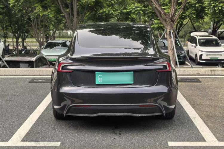Used Tesla Model 3 2023 Rear-Wheel-Drive Version Exterior 3