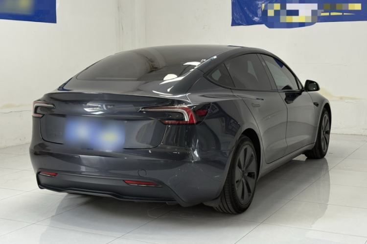 Used Tesla Model 3 2023 Rear-Wheel-Drive Version Exterior 3
