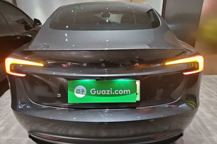Used Tesla Model 3 2023 Rear-Wheel-Drive Version Exterior 4