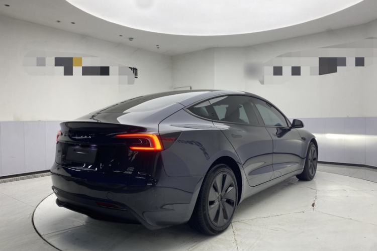 Used Tesla Model 3 2023 Rear-Wheel-Drive Version Exterior 4