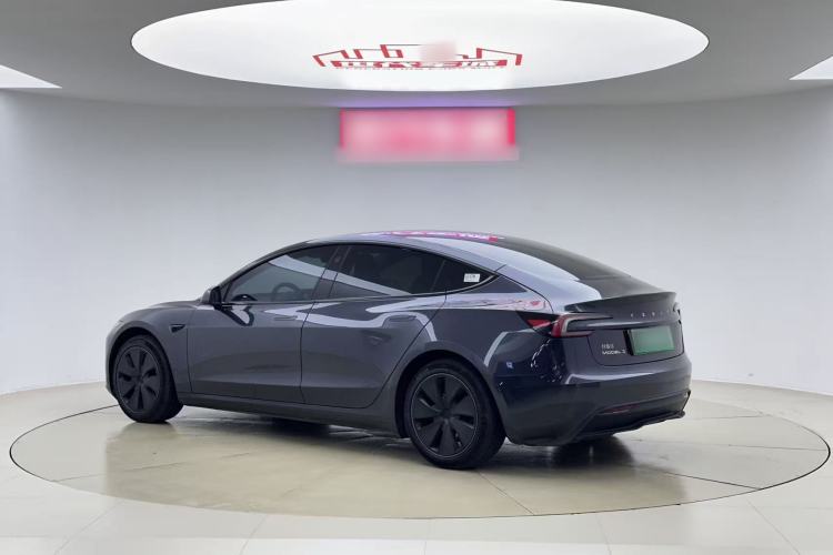 Used Tesla Model 3 2023 Rear-Wheel-Drive Version Exterior 4