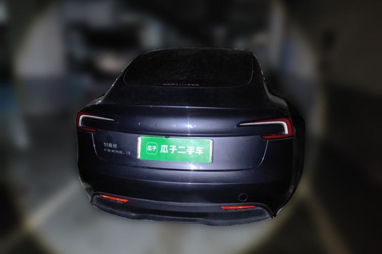 Used Tesla Model 3 2023 Rear-Wheel-Drive Version Exterior 4