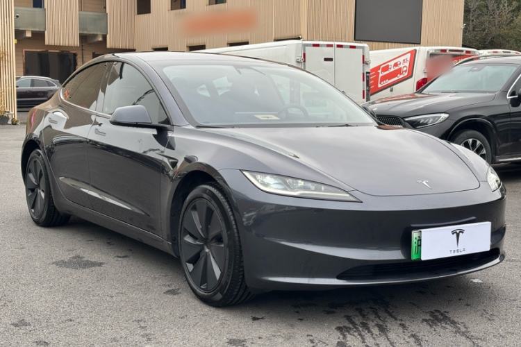 Used Tesla Model 3 2023 Rear-Wheel-Drive Version Exterior 5
