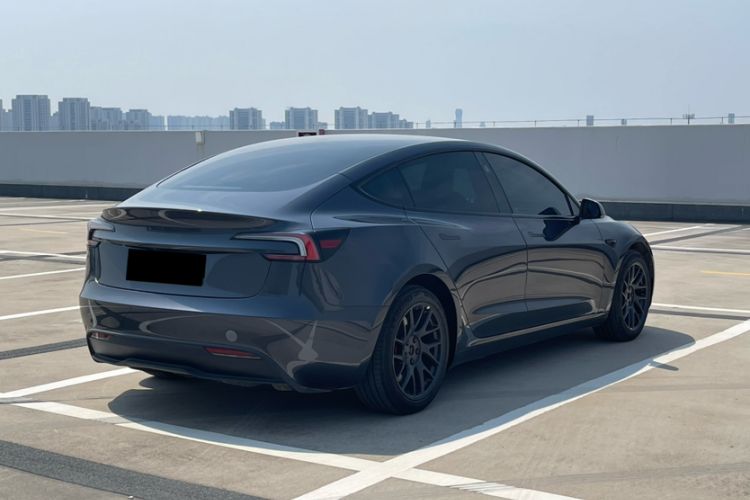 Used Tesla Model 3 2023 Rear-Wheel-Drive Version Exterior 5