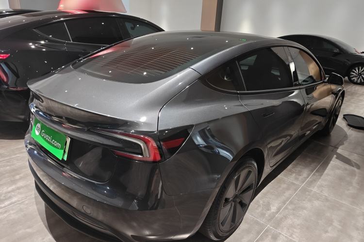 Used Tesla Model 3 2023 Rear-Wheel-Drive Version Exterior 5