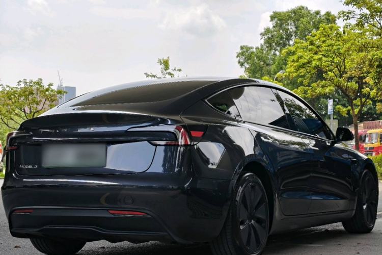 Used Tesla Model 3 2023 Rear-Wheel-Drive Version Exterior 5