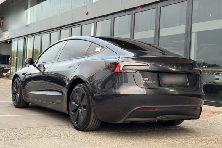 Used Tesla Model 3 2023 Rear-Wheel-Drive Version Exterior 6