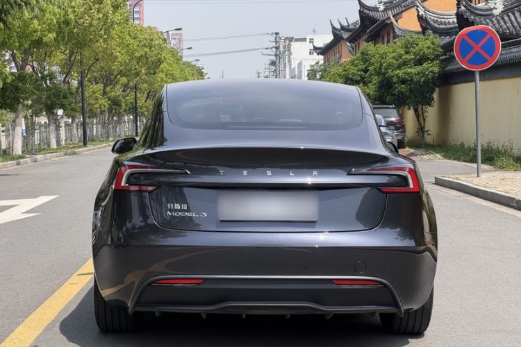 Used Tesla Model 3 2023 Rear-Wheel-Drive Version Exterior 6