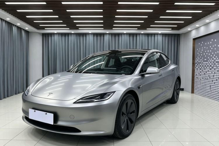Used Tesla Model 3 2023 Long-Range All-Wheel-Drive Version Exterior 6