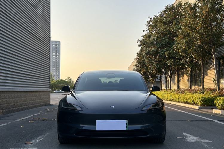 Used Tesla Model 3 2023 Rear-Wheel-Drive Version Exterior 7