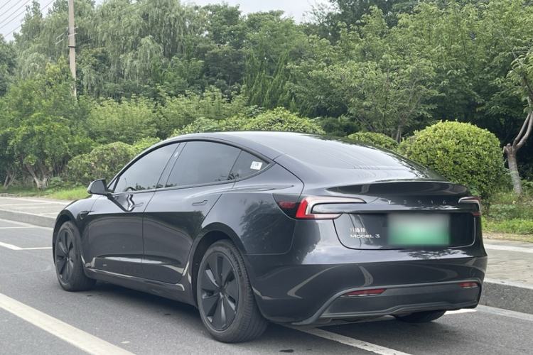 Used Tesla Model 3 2023 Rear-Wheel-Drive Version Exterior 7