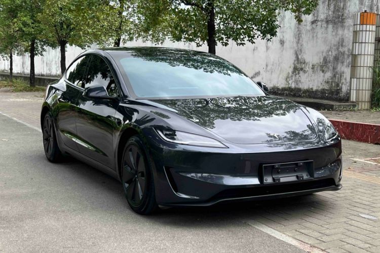 Used Tesla Model 3 2023 Rear-Wheel-Drive Version Exterior 7